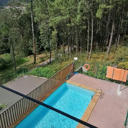 Eco House Tavilo بيت للعطل Outes